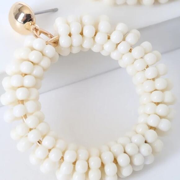 Lulu’s White Circle Beaded Earrings Chunky Retro Glam Twee - Picture 3 of 6